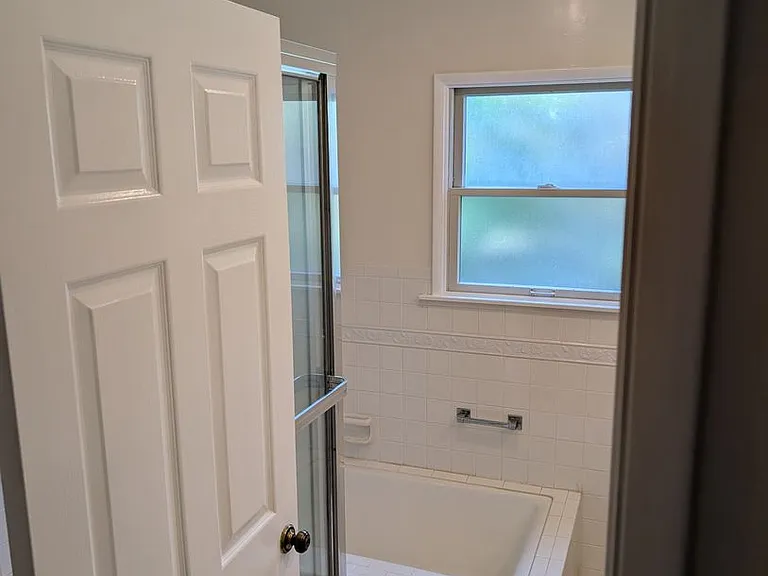 1043 Pacific St — Photo 7