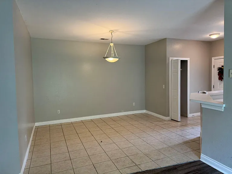 6443 Triple Crown Ln — Photo 4