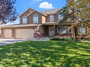 12107 S River Vista Dr, Riverton, UT 84065
