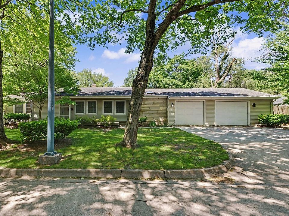 1st image of 407 S McKinley Ave