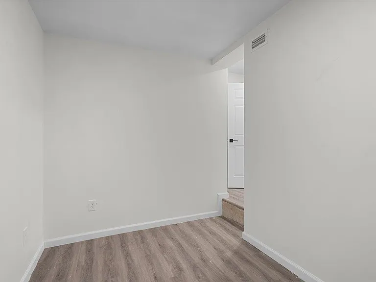 400 Talaflo St — Photo 33