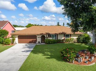 1451 Charmont Pl, Fort Myers, FL 33919