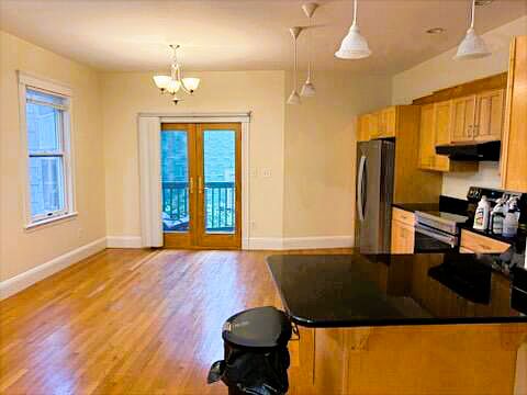 Kitchen/Dining