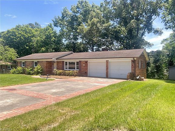 2nd image of 238 Raven Midlawn Dr