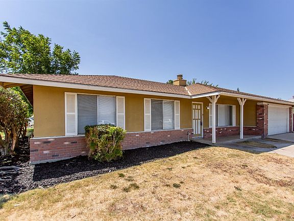 2nd image of 1800 Joett Dr