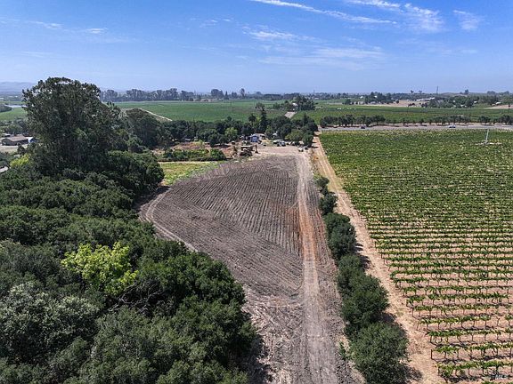 3rd image of 3316 Sonoma Highway