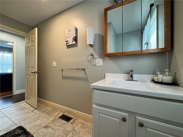 171 N Bend St #1 — Photo 19