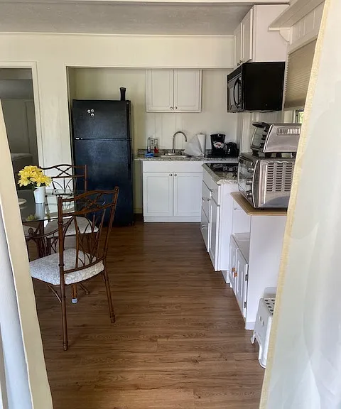 9355 Silver Lake Dr — Photo 3