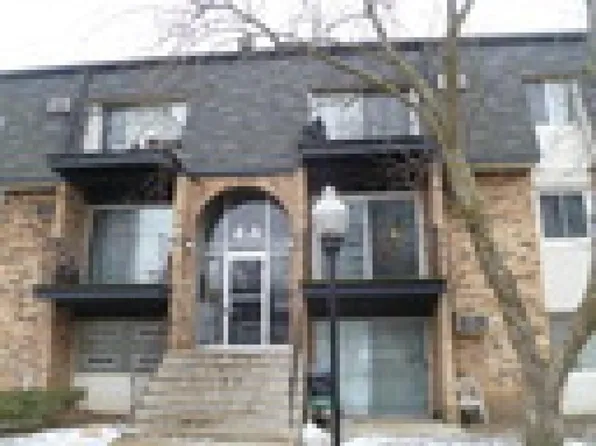 4 E Dundee Quarter Dr Unit 108, Palatine, IL 60074