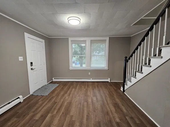 84 Boys Ave, Dayville, CT