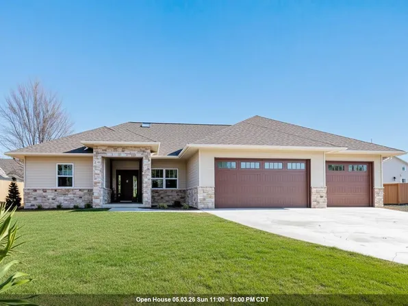 475 Earnhardt Ct, Green Bay, WI 54311