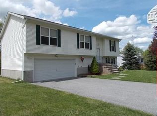 293 Rudetown Rd, Hamburg, NJ 07419