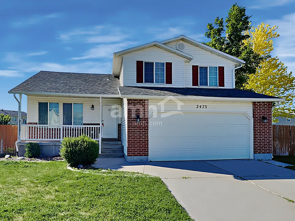 2475 W 1325 N