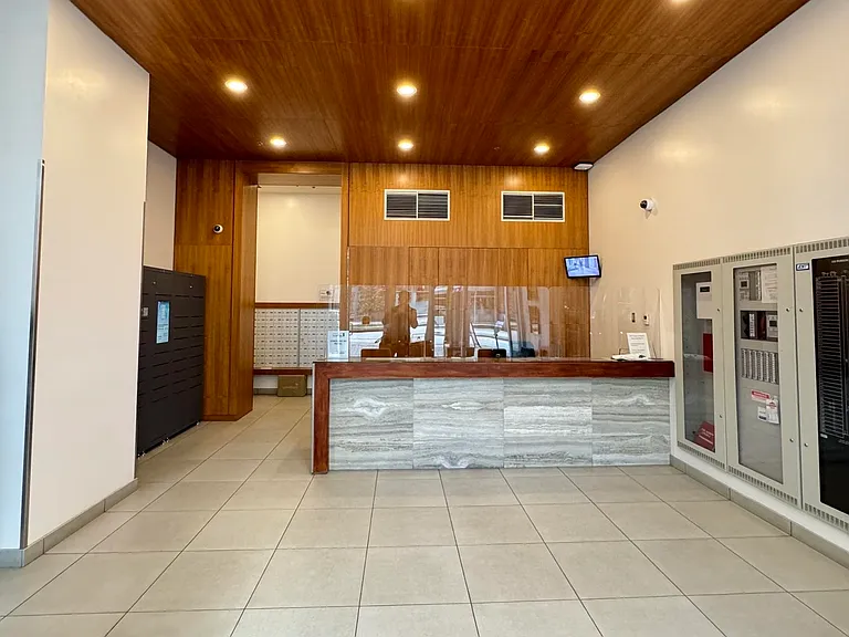 233 Robson St #2108 — Photo 10