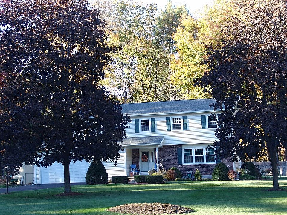 1st image of 22 Van Brummel Ln