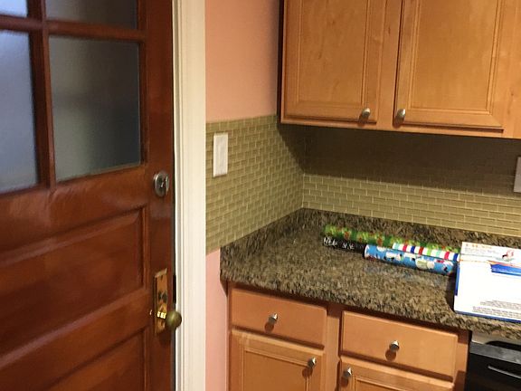 5th image of 6428 N Francisco Ave Unit 2B