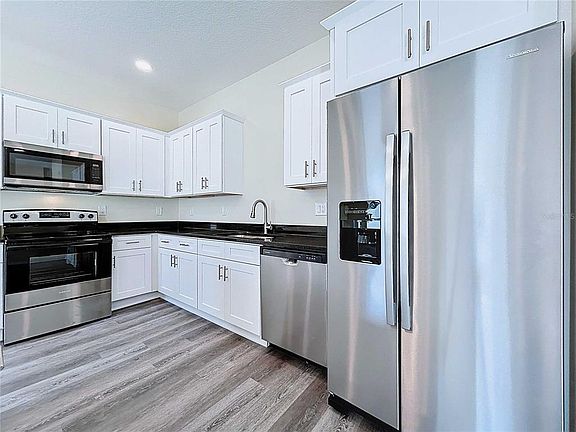4th image of 4366 CAMBIO GARDENS COURT