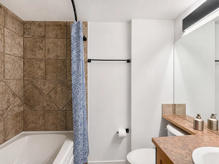 1129 Cameron Ave SW #502 — Photo 12