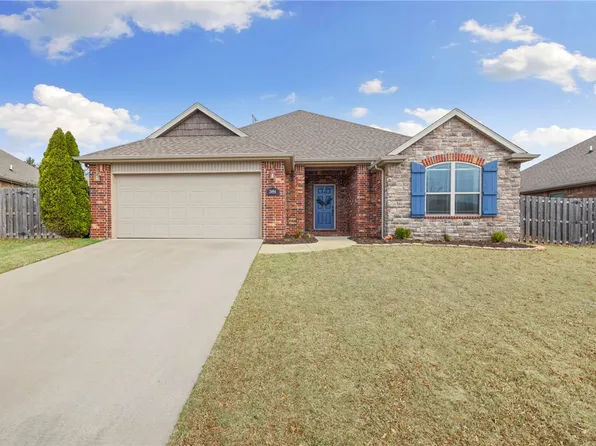 3494 W Foxtail Lily Ln, Fayetteville, AR 72704