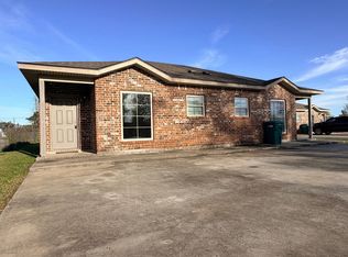 2725 Smith Ferry Rd, Westlake, LA 70669
