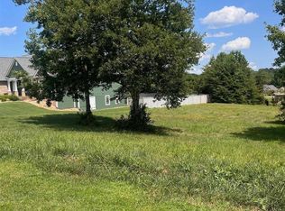 368 Reflection Dr, Lyman, SC 29365