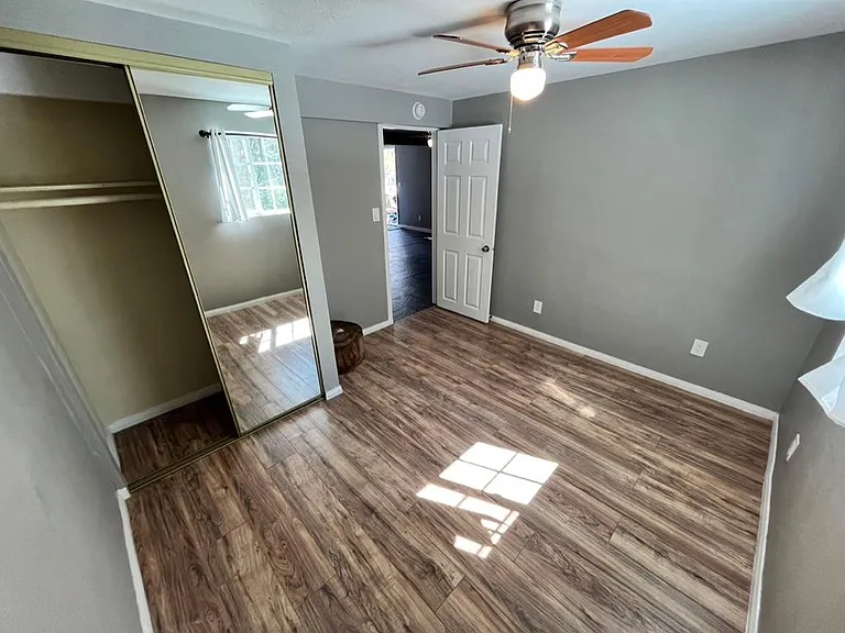 26455 Delano Dr #7 — Photo 16
