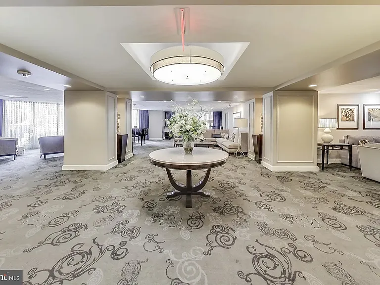 4601 N Park Ave #610 — Photo 16