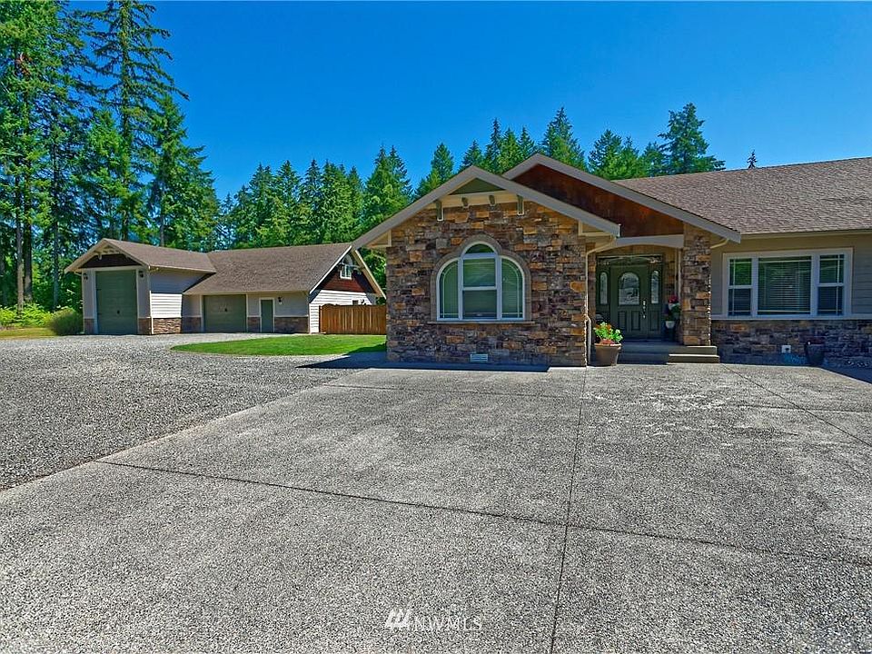 1st image of 22515 58th Ave E