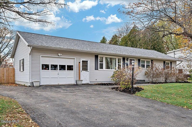 2nd image of 109 Van Buren Road