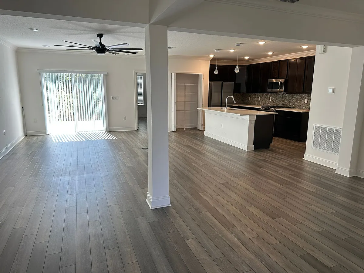 Building Photo - 1129 Bradford Ridge Dr