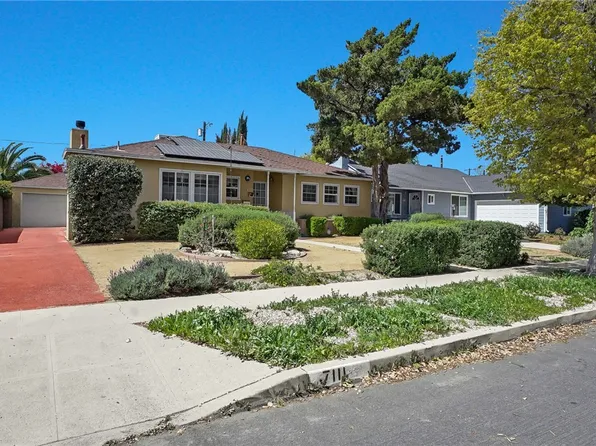 7111 Texhoma Ave, Van Nuys, CA 91406
