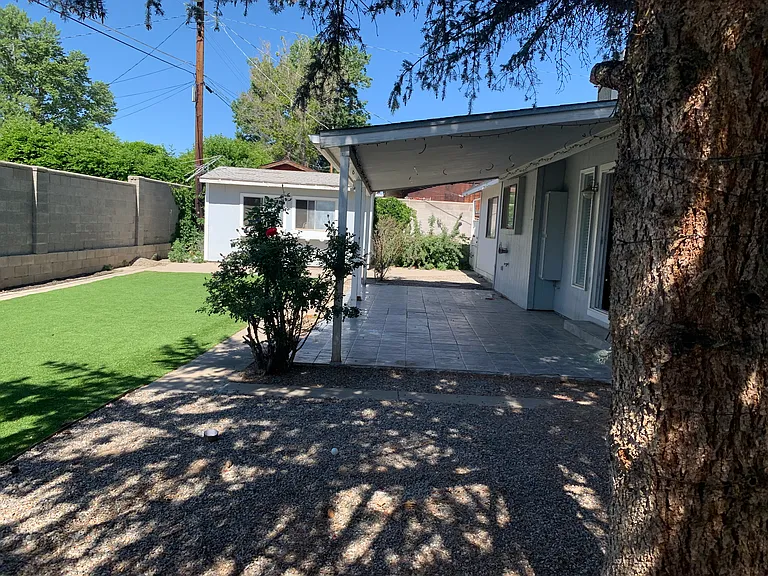 1401 Zuni Pl — Photo 44