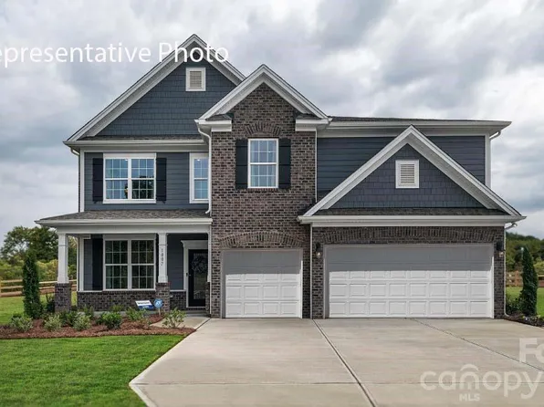 2051 Gallinule Dr, Indian Trail, NC 28079