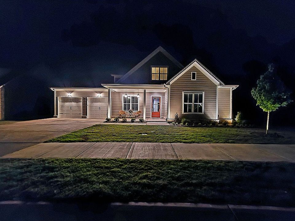 1st image of 180 Egg Farm Cir