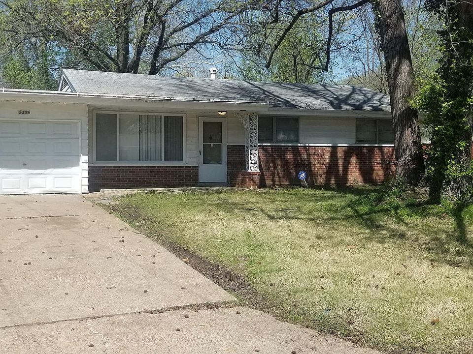 1st image of 2309 Noll Dr