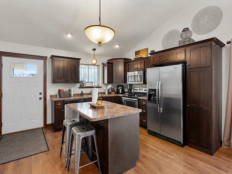 797 Club View Ln — Photo 2