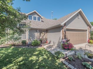 1317 Quail Haven Dr, Moberly, MO 65270