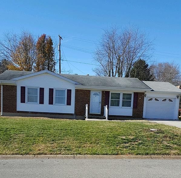 1st image of 1121 Maywood Dr