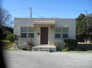 448 B St APT 3, Hollister, CA