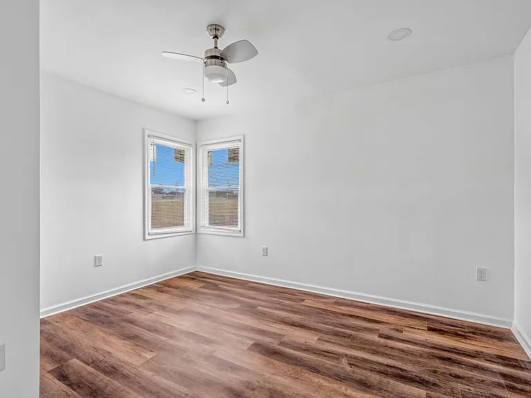 3175 Mensi St — Photo 12
