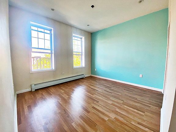 3rd image of 4410 10th Ave Floor 3