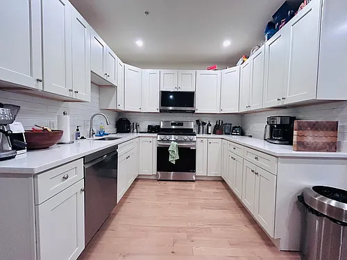95 Baxter St #1 Photo 1