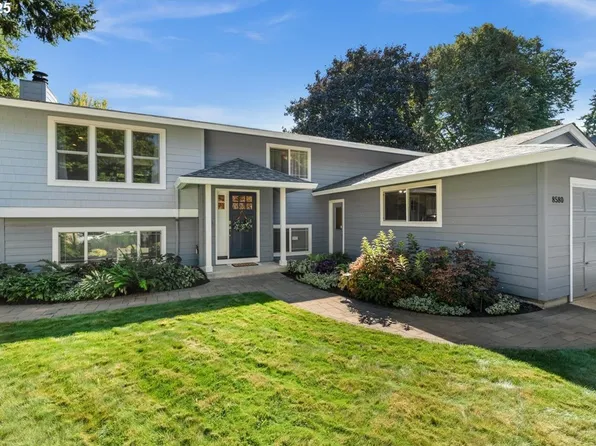 8580 SW Inez St, Tigard, OR 97224