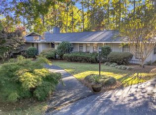 106 Ashford Pl, Greenwood, SC 29646