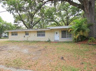 603 6th St NE APT B, Largo, FL 33770