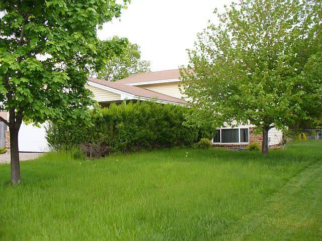 1st image of 7832 Colfax Ave N