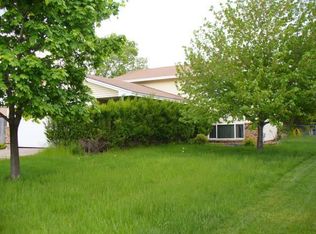 7832 Colfax Ave N, Brooklyn Park, MN 55444