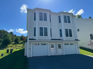 70 Mansfield Ln, Barre, VT 05641