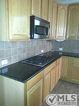 5th image of 2109 Beechwood Ln