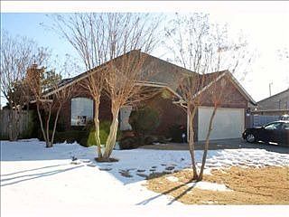 5th image of 1304 SW 108th Pl